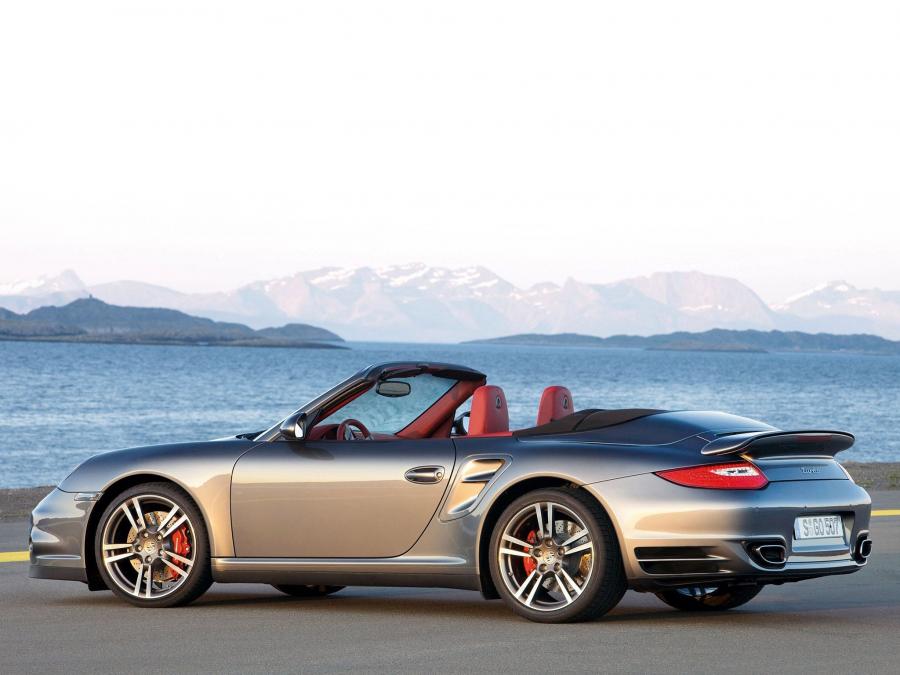  Porsche 911 Turbo Cabriolet 2009 года  (фото 4 из 4)